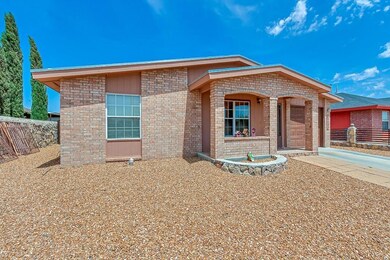 14485 Orchid Dr, Horizon City, TX 79928 - photo 4