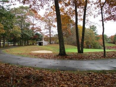 123 Leisure Green Dr, Mashpee, MA 02649 - photo 3