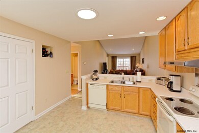 18 Brook St, Rensselaer, NY 12144 - photo 5