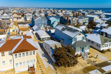 2 houses