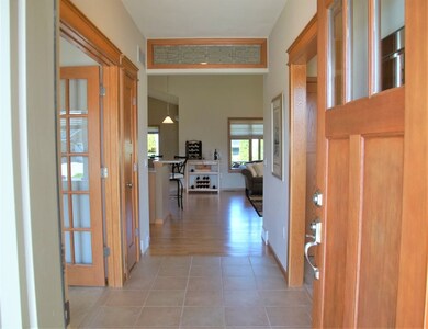 5206 Ninebark Dr, Fitchburg, WI 53711 - photo 2