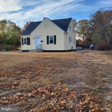 121 Broadway, Hammonton, NJ 08037 - photo 2