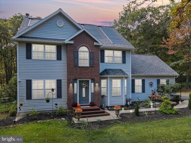 1211 Shogun Dr, Effort, PA 18330 - photo 3