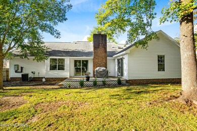 2711 Northwoods Dr, Jacksonville, NC 28540 - photo 5