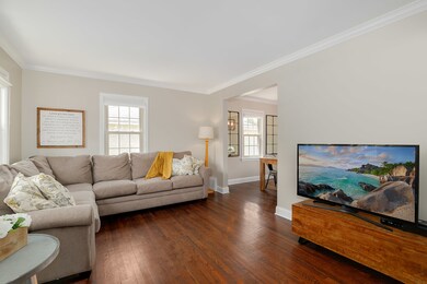 852 S Spring Rd, Elmhurst, IL 60126 - photo 4