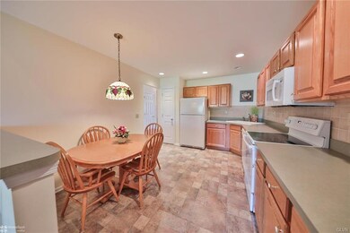 236 Park Ridge Dr, Easton, PA 18040 - photo 5