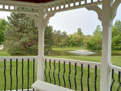 Gazebo and Fountains throughout the comm