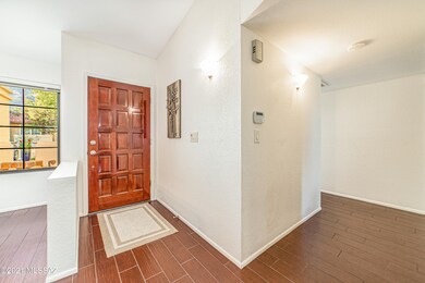 5721 N Via Umbrosa - Images-8