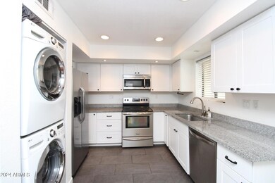 3635 N 37th St unit 6, Phoenix, AZ 85018 - photo 2