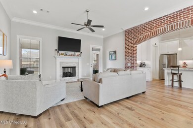 549 Eastpark-4