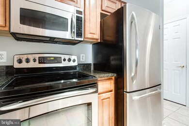 4550 Strutfield Ln unit 2216, Alexandria, VA 22311 - photo 5