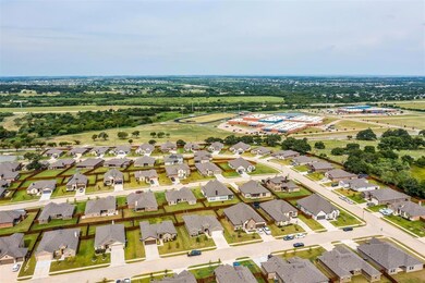 6509 Boot Jack Dr, Joshua, TX 76058 - photo 3