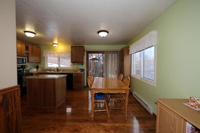 kitchen dining