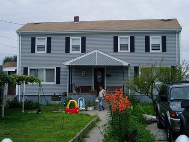 83 Varley St, Fall River, MA 02723 - photo 4