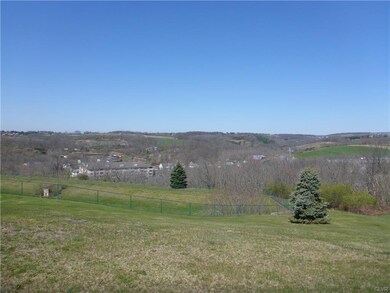 303 Spy Glass Hill Rd, Bath, PA 18014 - photo 4