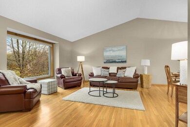 1105 W 158th St, Burnsville, MN 55306 - photo 2