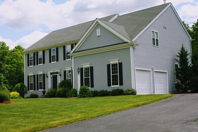 39 Howarth Dr, Upton, MA 01568 - photo 2