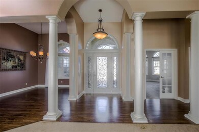 4608 SW Gull Point Dr, Lees Summit, MO 64082 - photo 5