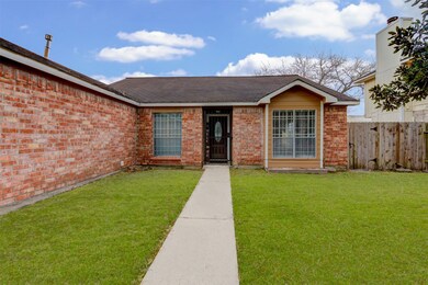 7423 Pebblemill Ln, Houston, TX 77086 - photo 4