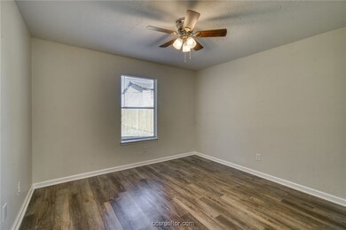 2705 Sprucewood St unit A, Bryan, TX 77801 - photo 6