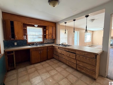 5465 Noble Rd, Paducah, KY 42001 - photo 2