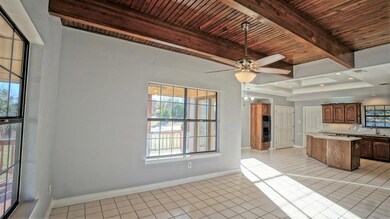 309 Clear Lake Ln, Weatherford, TX 76087 - photo 5