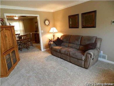 8714 Astrid Ave, Louisville, KY 40228 - photo 6