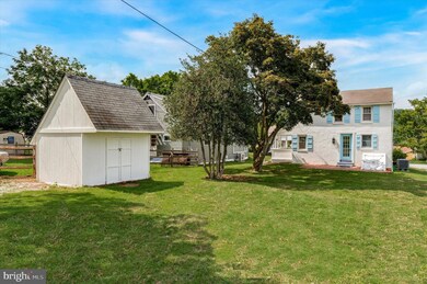 1512 Stirling St, Coatesville, PA 19320 - photo 2