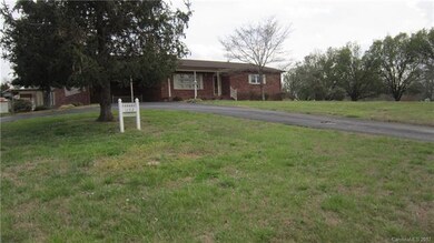 1192 Mocksville Hwy, Statesville, NC 28625 - photo 2