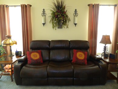 Family room 3