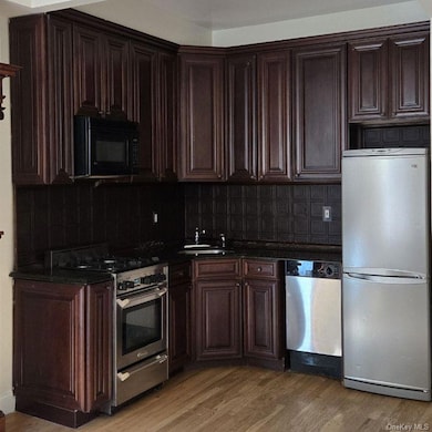 235 W 137th St unit 1F, New York, NY 10030 - photo 5