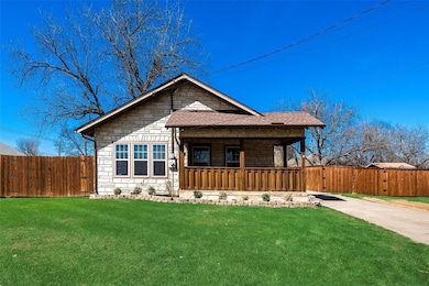 304 E Belknap St, Ennis, TX 75119 - photo 2