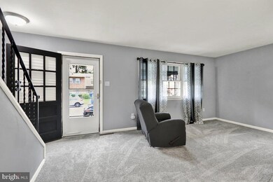 2621 Girard Ave unit 1, Reading, PA 19609 - photo 4