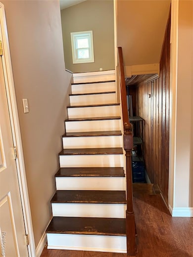 134 W Brickley Ave, Hazel Park, MI 48030 - photo 5