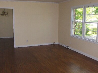 864 Winchester Cir, Macon, GA 31210 - photo 4