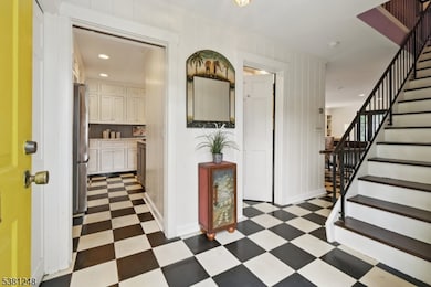 658 Ridgewood Rd unit 2, Maplewood, NJ 07040 - photo 3