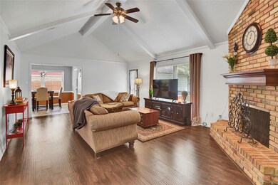 15610 Gilbertyn Dr, Tomball, TX 77377 - photo 7