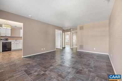 1314 Sycamore Ct, Charlottesville, VA 22901 - photo 5