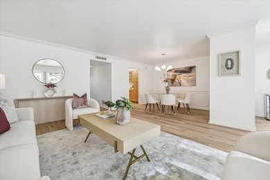 10227 Longmont Dr unit 34/2, Houston, TX 77042 - photo 3