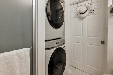 1717 Ala Wai Blvd unit PHII4, Honolulu, HI 96815 - photo 7