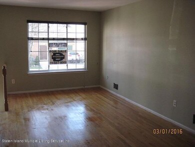 17 Knight Loop, Staten Island, NY 10306 - photo 6