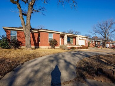 921 Brown Trail, Bedford, TX 76022 - photo 5