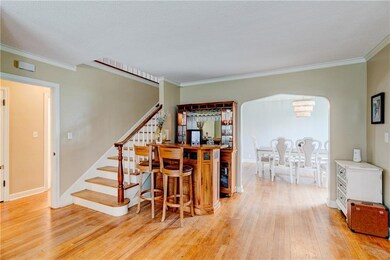 3832 41st St, Des Moines, IA 50310 - photo 6