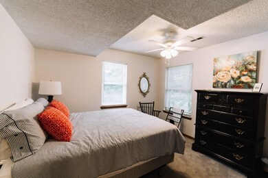 1532 Houston St, Manhattan, KS 66502 - photo 6