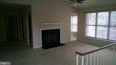 18134 Rolling Meadow Way, Olney, MD 20832 - photo 4