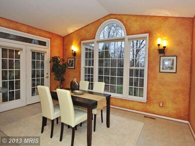 21524 Glebe View Dr, Broadlands, VA 20148 - photo 5