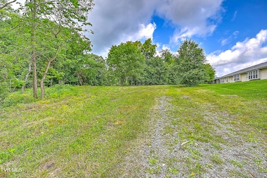 850 Meadowview RD_DA_ground-3
