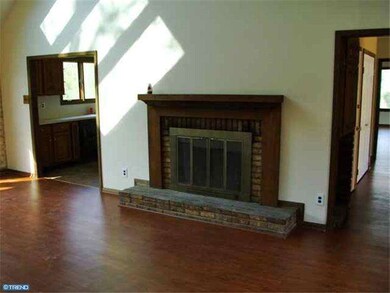 87 Cross Keys Rd, Berlin, NJ 08009 - photo 5