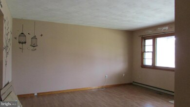 282 Barn Wood Way, Strasburg, VA 22657 - photo 2