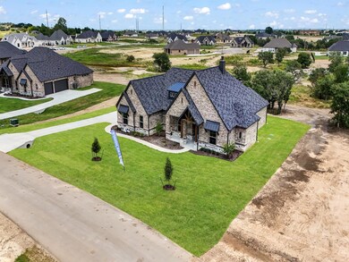 609 Gatlin Pass, Azle, TX 76020 - photo 4